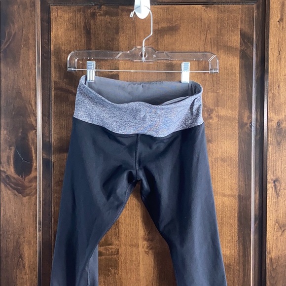 Lorna Jane Leggings - Picture 5 of 15